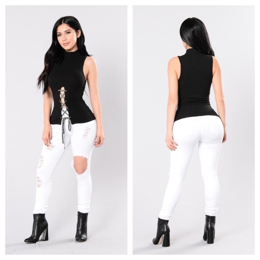 NWT Fashion Nova Daytime Brunch Top